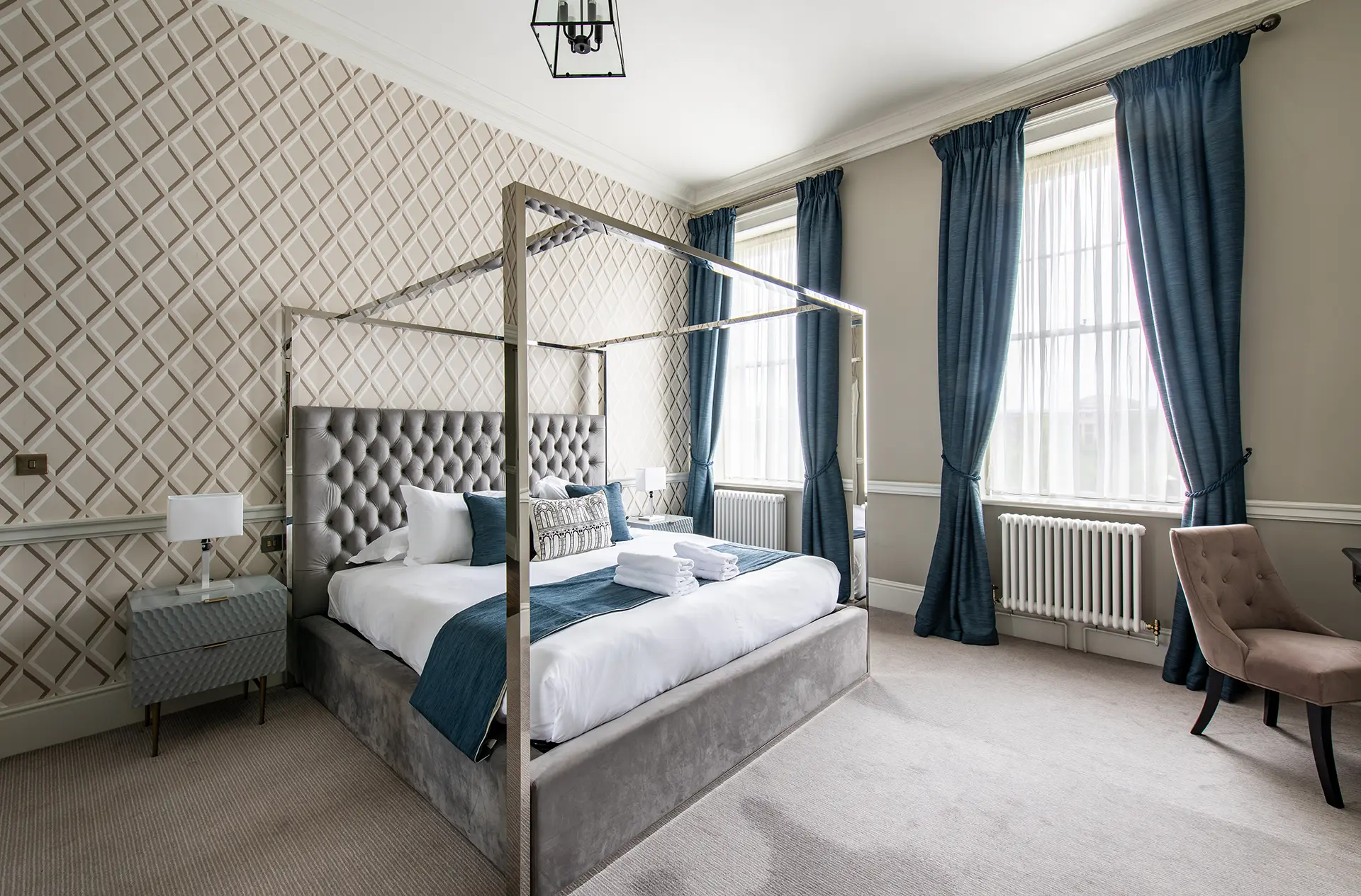 Old Palace Chester Guest bedroom